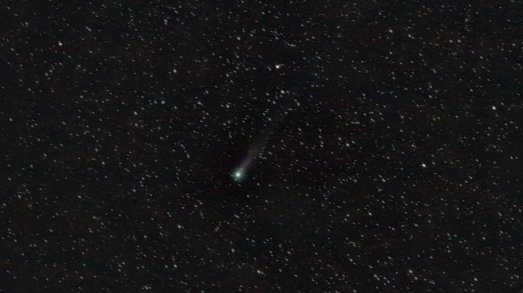 Брянский астрофотограф снял на фото «комету дьявола»