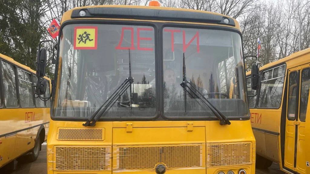 Брянских школьников в новом учебном году будут перевозить 335 автобусов