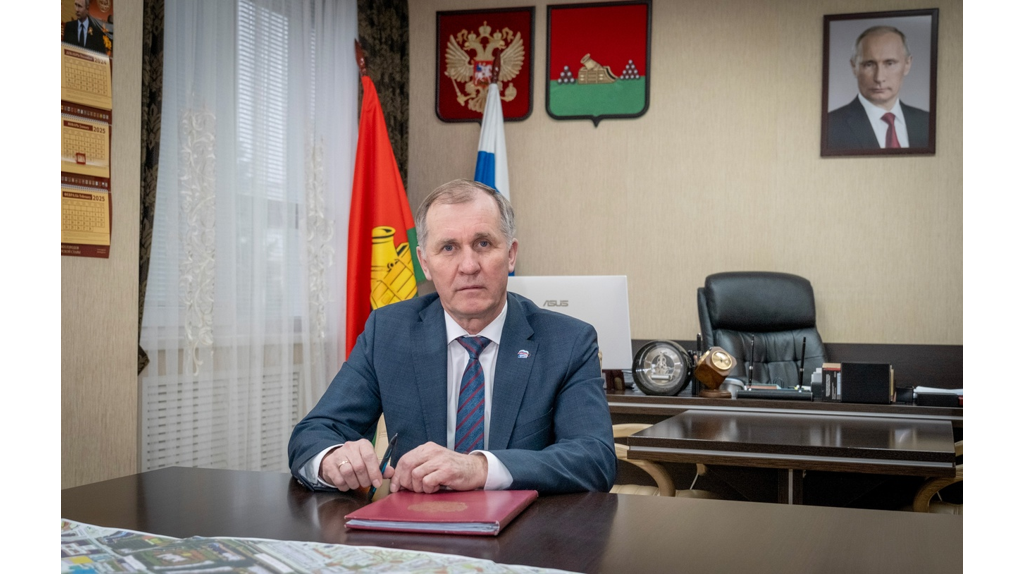 Мэр Брянска выразил соболезнование родным и близким погибших при крушении поезда