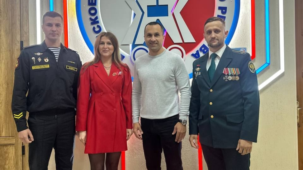 Ветераны «Брянских героев» встретились со студентами училища олимпийского резерва