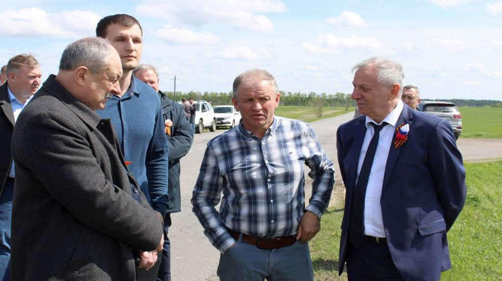 Брянский губернатор Богомаз провёл рабочую встречу с делегацией из Беларуси