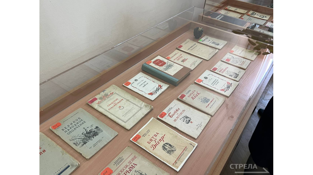 Редкие книги и встречи с писателями: открылся фестиваль «Красная площадь – Брянск»