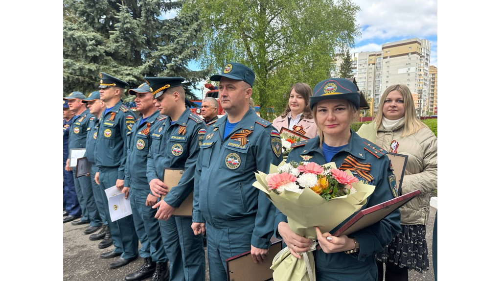 В Брянске отметили 376-годовщину пожарной охраны России