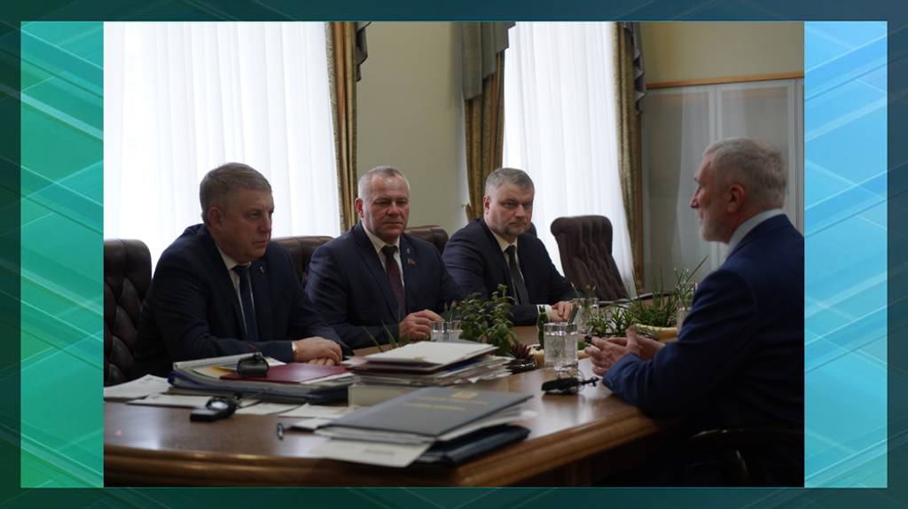 В Брянскую область прибыл зампредседателя комитета Госдумы по обороне Алексей Журавлёв