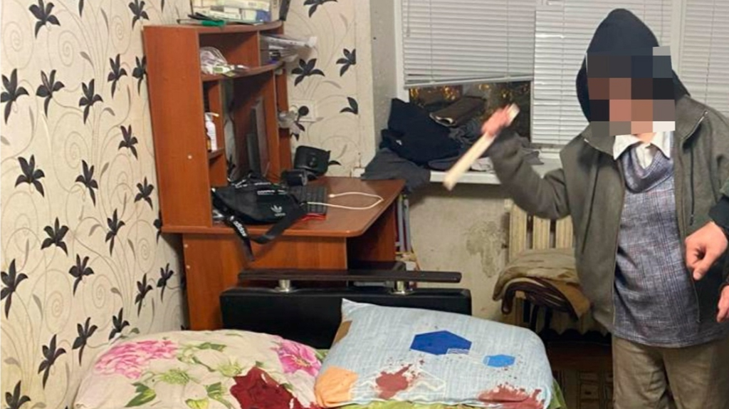 В Брянске 30-летняя женщина изрешетила ножом собственного мужа за оскорбления