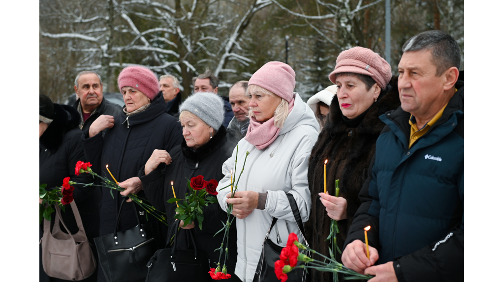 В годовщину первой Чеченской кампании в Брянске почтили память погибших воинов