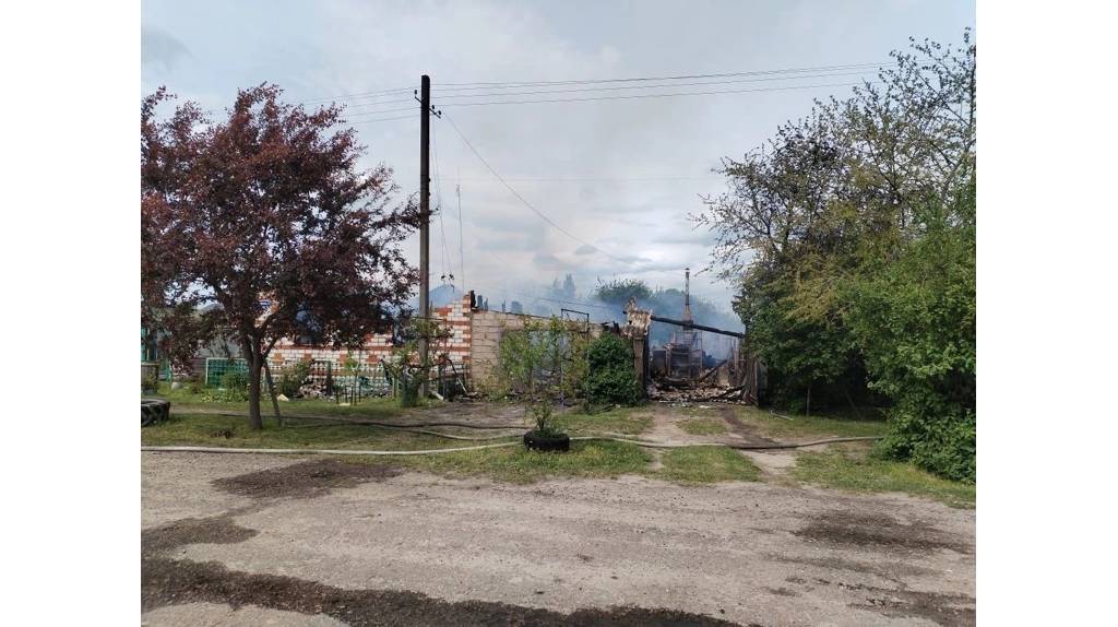 Опубликованы фото последствий обстрела брянского села Новые Юрковичи