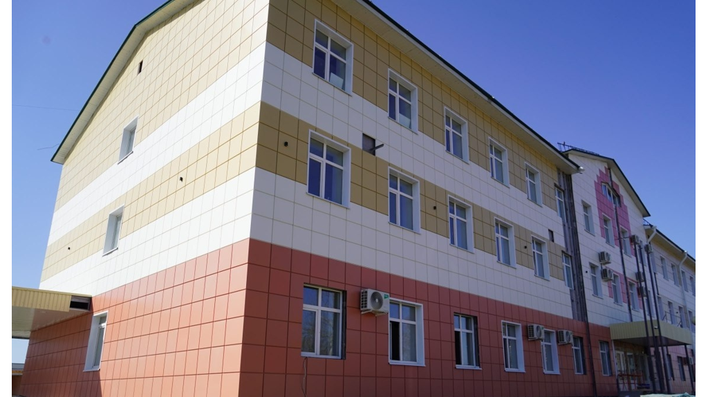 В Почепе завершается реконструкция пустовавшего здания под диагностический центр