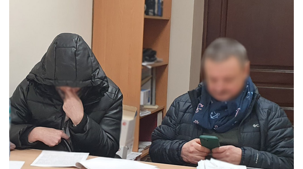 В Брянской области экс-специалиста по закупкам арестовали за взятку в 2,5 миллиона