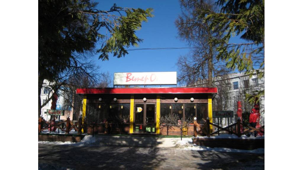 И снова «Ветерок»: в Брянске легендарному кафе вернут почти исторический вид  
