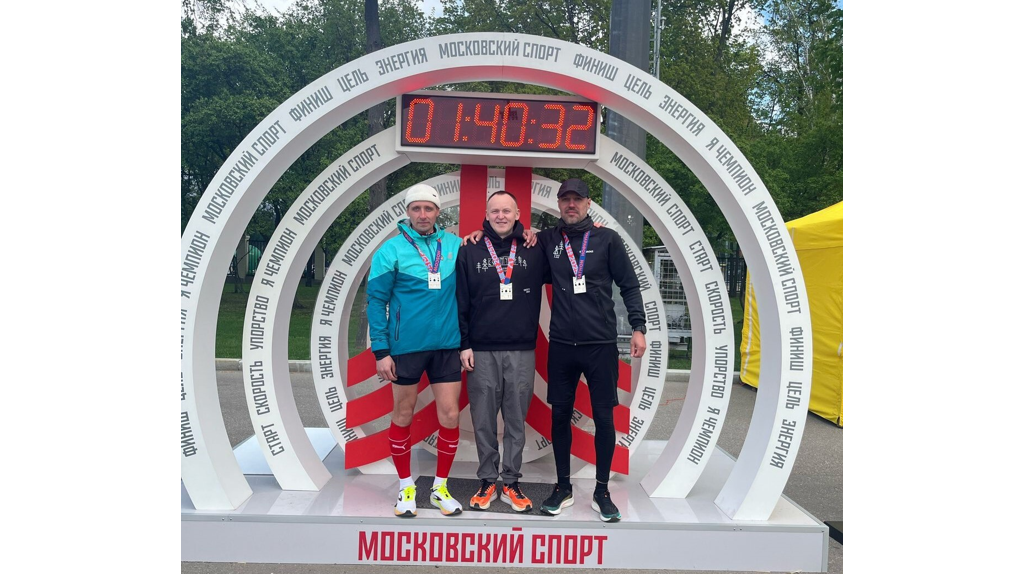 В Сельцо Международный день семьи отметили велокроссом