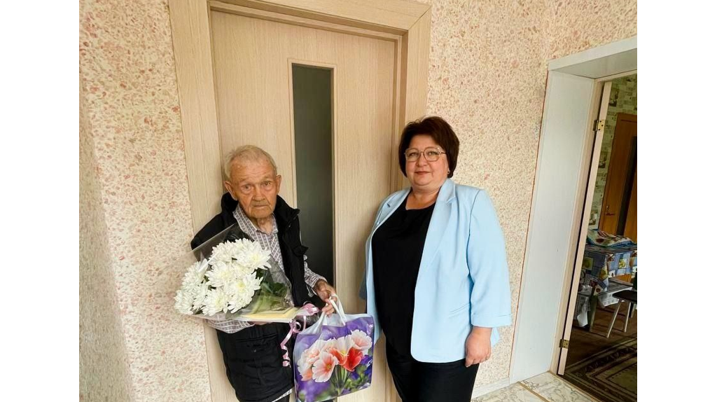 Долгожитель Ефим Марченко из Клинцовского района отметил 95-летний юбилей