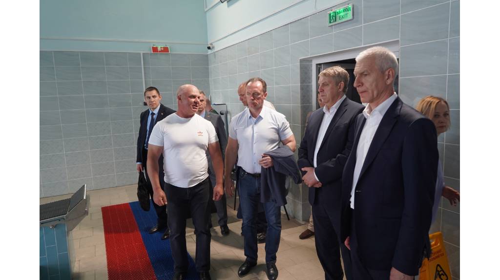 Брянский губернатор Богомаз рассказал про работу ФСК «Бежица»
