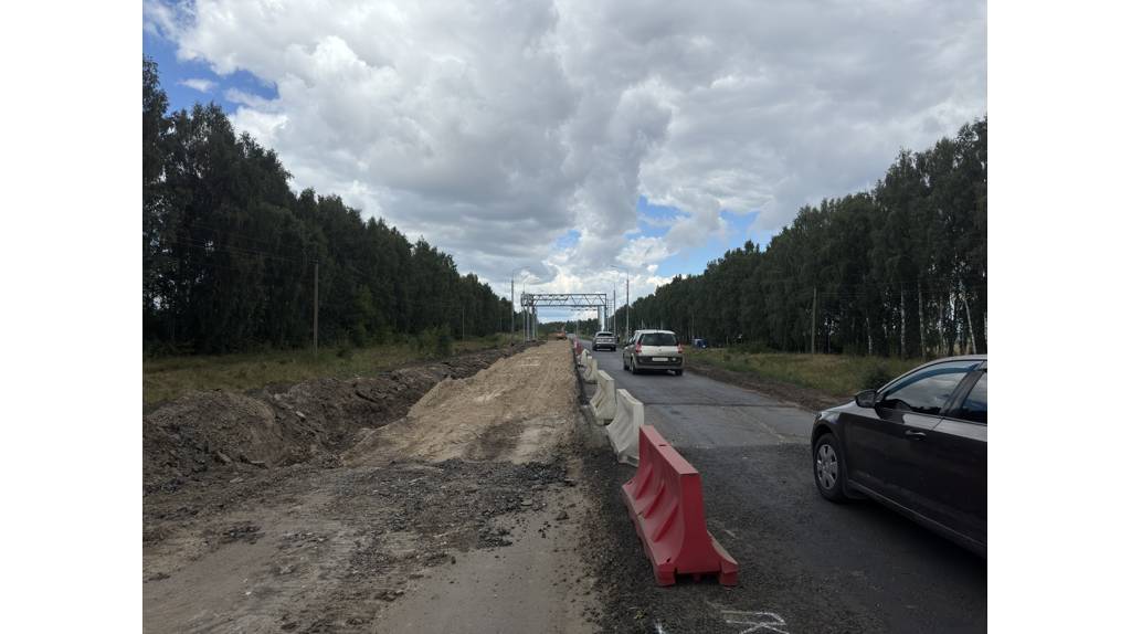 В Севском районе по нацпроекту обустраивают автоматический пункт весогабаритного контроля