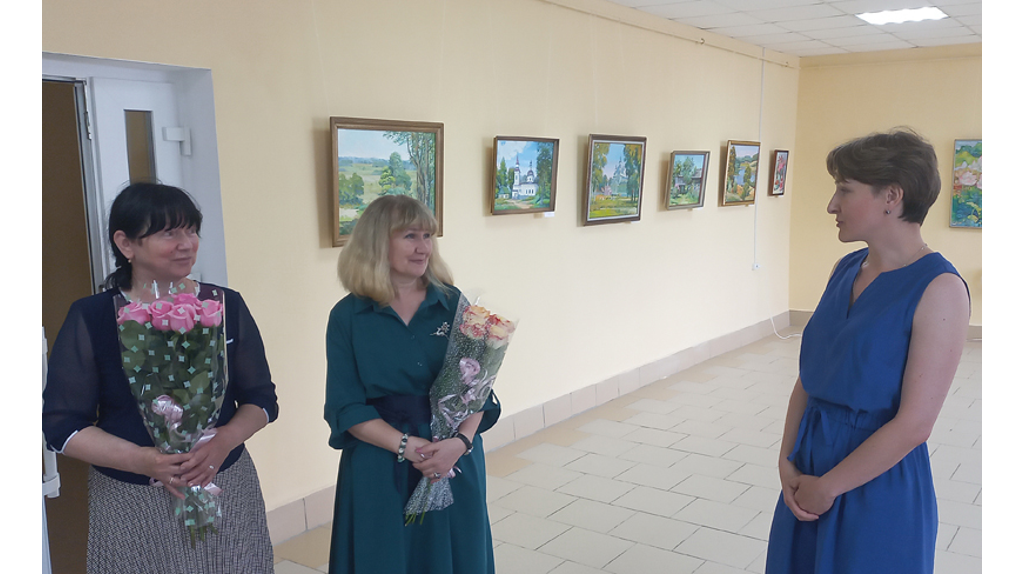 В Жуковке открылась выставка «Краски солнечного лета» художницы Ирины Новиковой