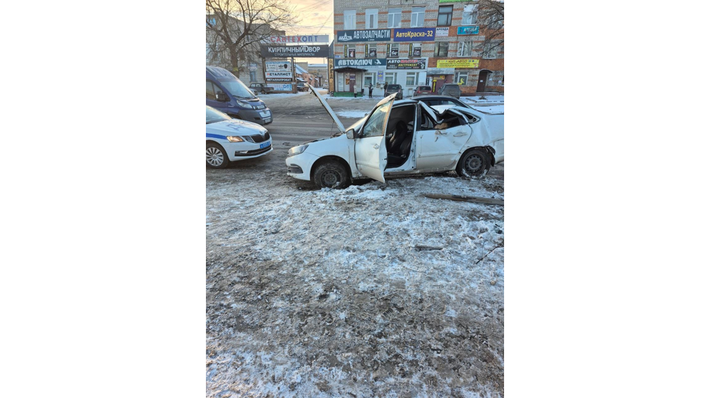 На улице Литейной в Брянске произошло ДТП  