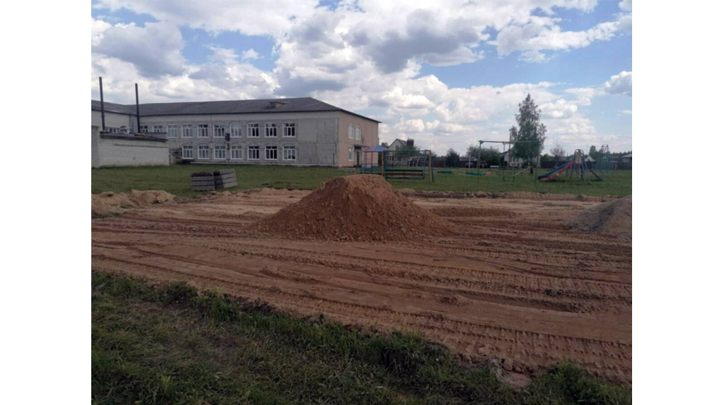 В Клетнянском районе Брянщины стартовало строительство спортплощадку ГТО
