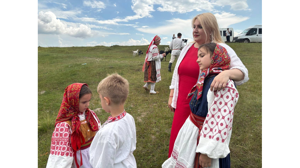 Фотохудожник Костас Асимис прибыл на Брянщину для завершения масштабного проекта