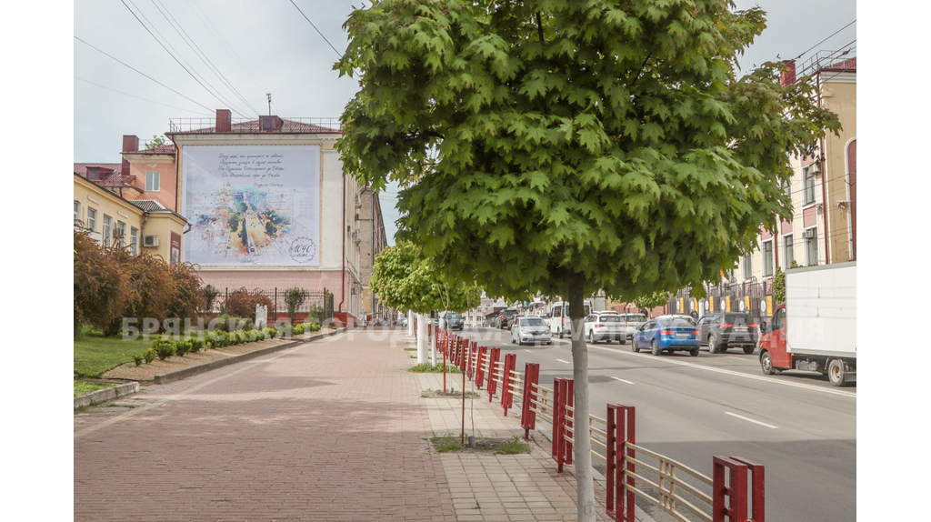 В Советском районе появились баннеры к 1040-летию Брянска
