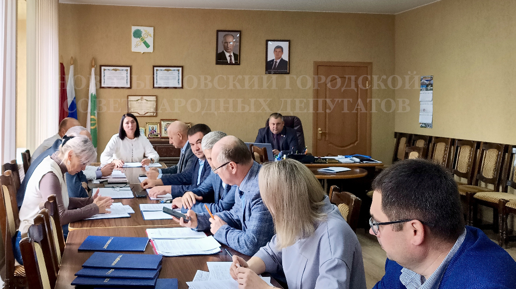В Новозыбкове на Аллее славы появятся имена двух кавалеров ордена Мужества