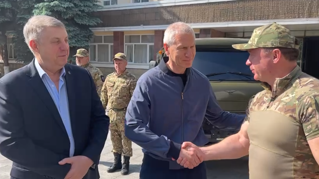 Автопарк отряда «БАРС-Брянск» пополнился двумя УАЗами