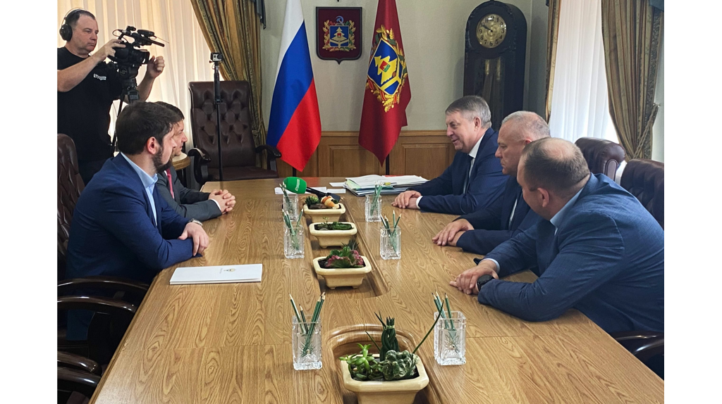 В Брянск с рабочим визитом прибыл замминистра транспорта Евгений Филиппов