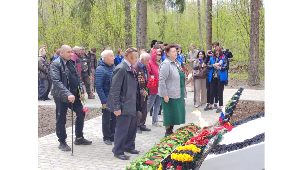 На партизанской стоянке Виноградова под Брянском прошел митинг