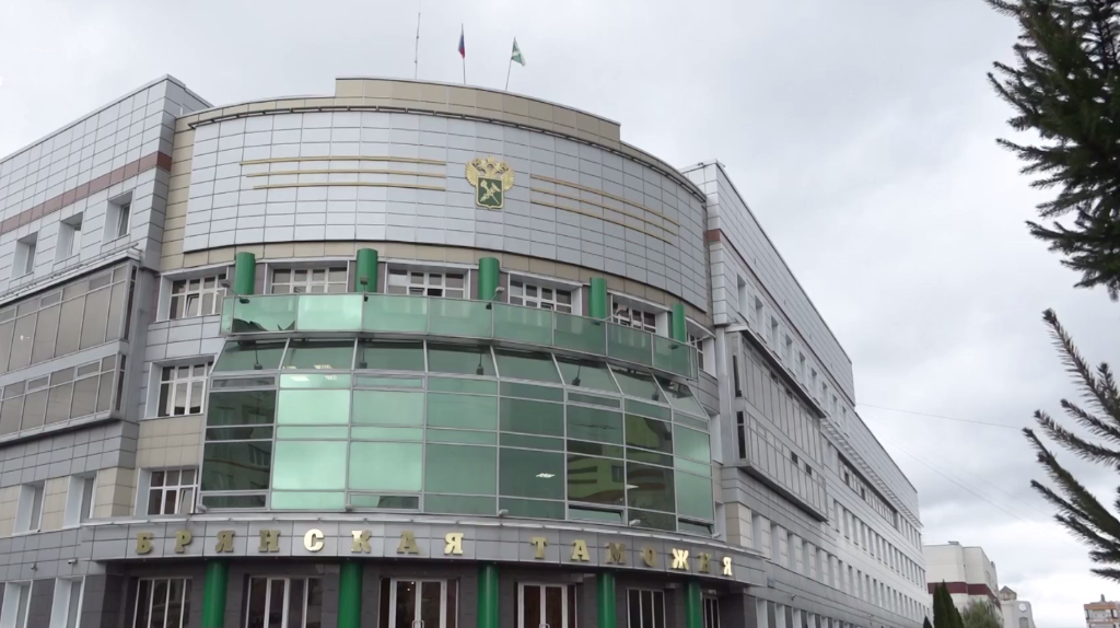 Жителей Брянска предупредили о пожарном учении в таможне 31 июля