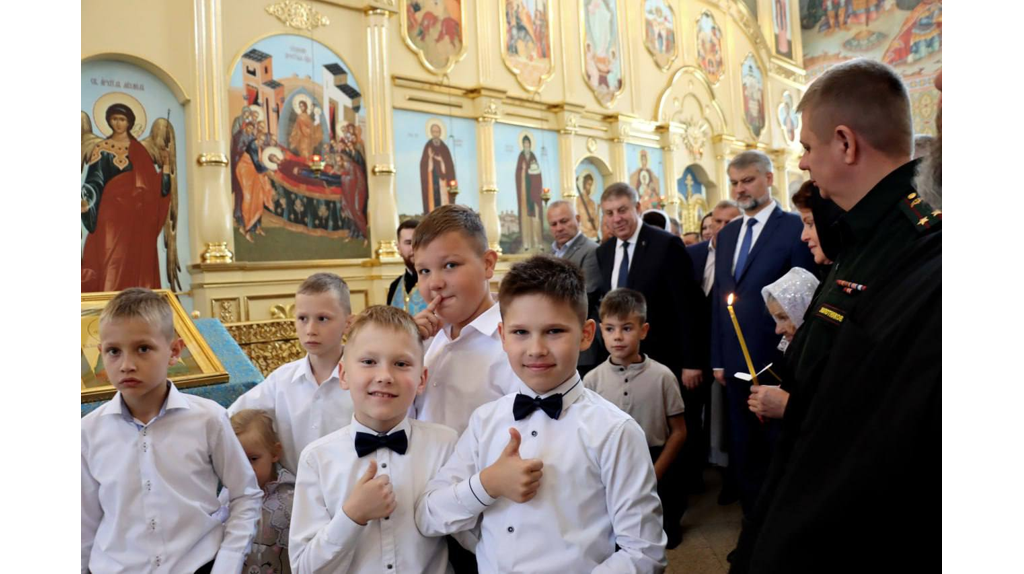 В Брянске состоялся крестный ход в честь празднования Свенской иконы Божией Матери