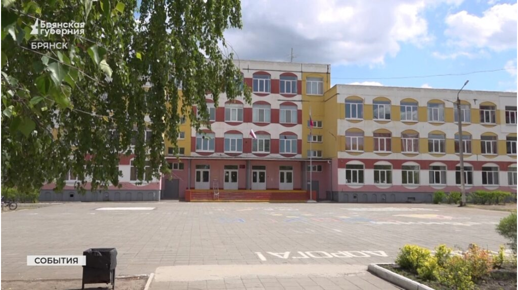 В 19 брянских школах и детсадах появятся игровые комплексы по программе «Инициативное бюджетирование»