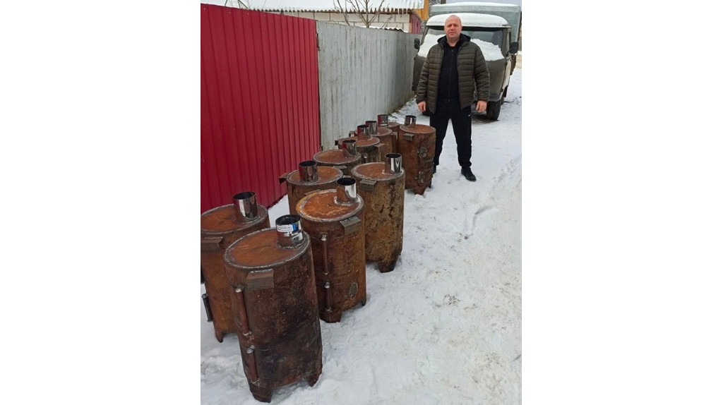 В Суземском районе волонтёры помогают защитникам границы
