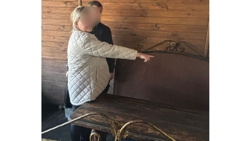 В унечском кафе «Бахус» пьяная женщина «розочкой» обезобразила лицо подруги