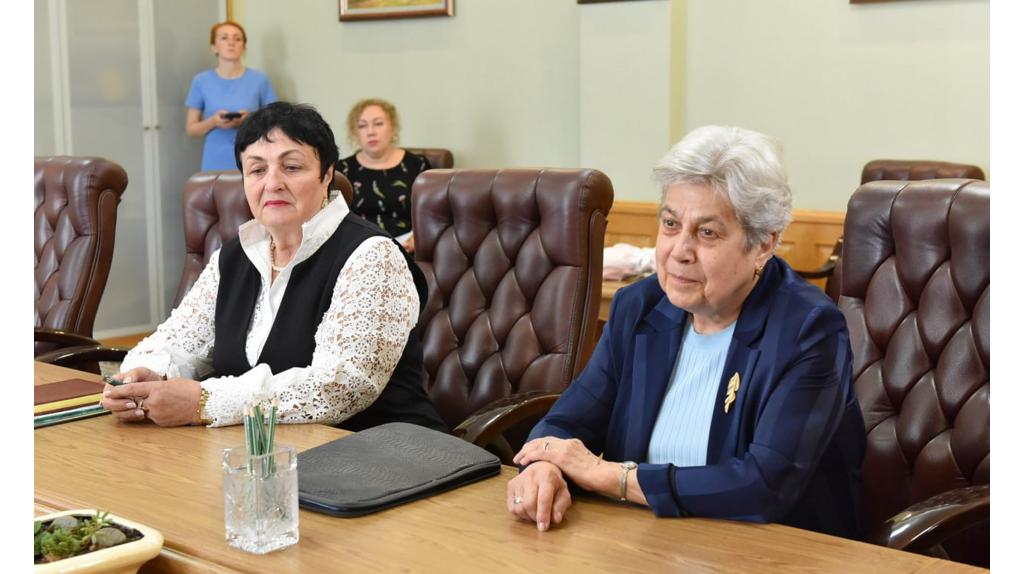 В Брянск прибыла председатель Профсоюза работников АПК Наталья Агапова